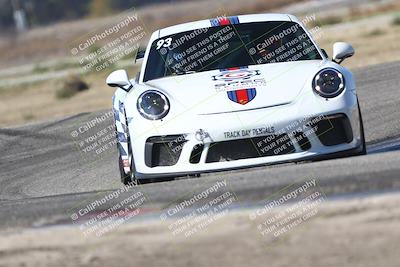 media/Oct-18-2025-Speed Ventures (Sat) [[8b3b7cf525]]/Green/Session 3 (Sunset)/